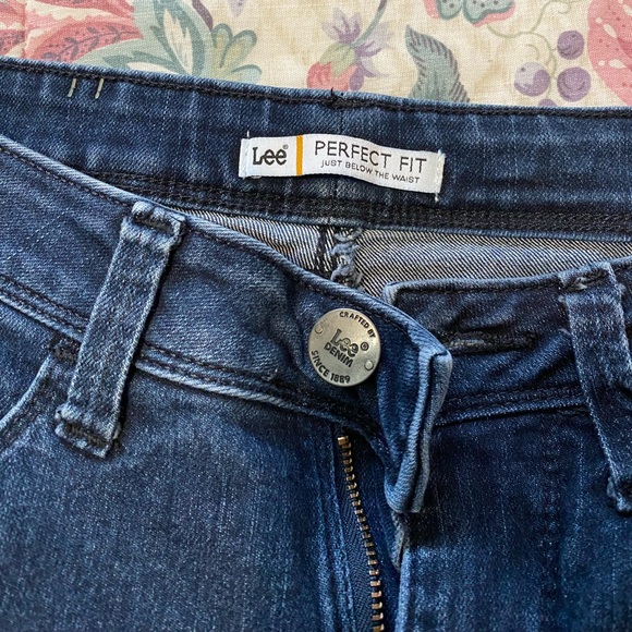 Lee Perfect Fit Jeans 6s - Picture 2 of 9
